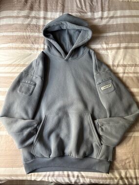 Comfrt Unisex Travel Essentials Hoodie in Sky blue